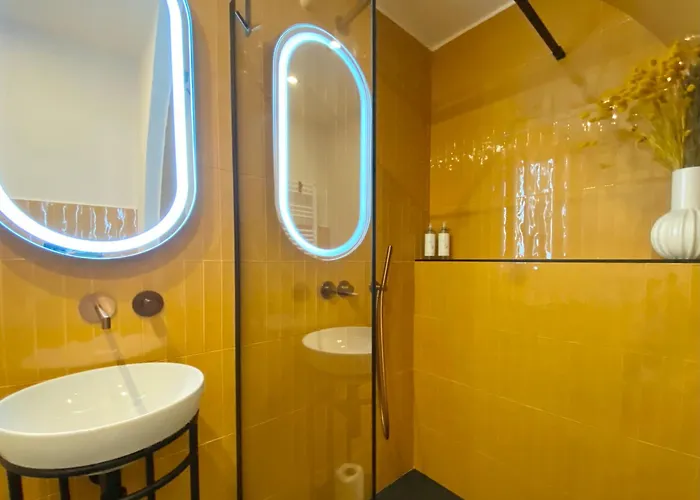 Portofino Exclusive Suite, 85 Sqm, 2b 2b, In Front Of Harbour, Wifi, With Parking Apartman
