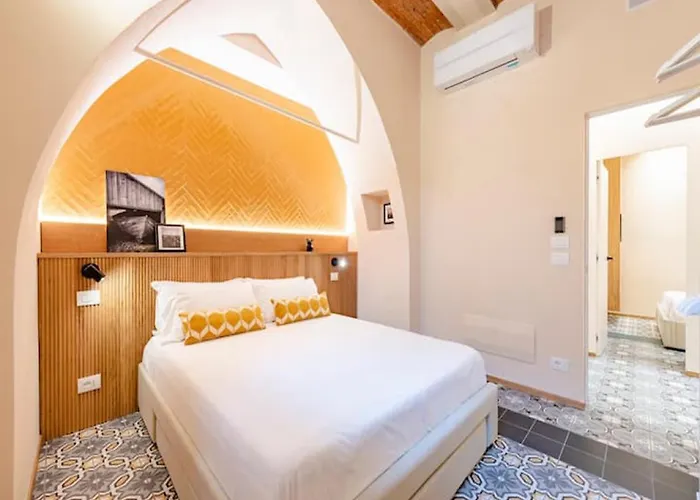 Apartman Portofino Exclusive Suite, 85 Sqm, 2b 2b, In Front Of Harbour, Wifi, With Parking